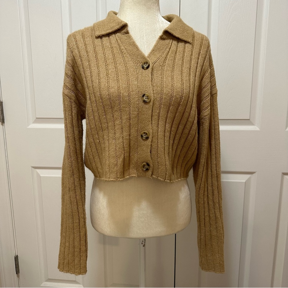 Wild Fable cropped cardigan